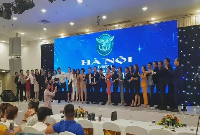 ERG khi xâm nhập vào thị trường Việt Nam đã bắt đầu thực hiện những hành vi lừa đảo của mình bằng cách tổ chức các cuộc hội thảo, truyền đạt kiến thức liên quan tới công nghệ 4.0 để dụ dỗ người tham gia