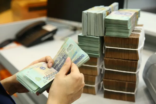 Tại sàn Bitxmen có 3 cấp độ giao dịch chính bao gồm: Cấp độ 1 với hạn mức rút là 300 triệu đồng, cấp độ 2 với hạn mức rút là 5 tỷ đồng và cấp độ 3 với hạn mức 10 tỷ đồng
