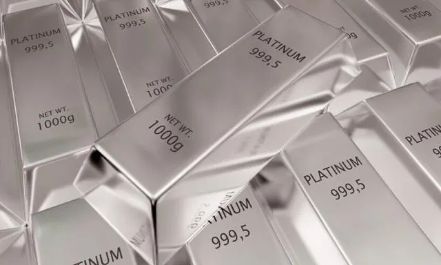 Ghi nhớ cách phân biệt bạch kim và vàng trắng để không nhầm lẫn